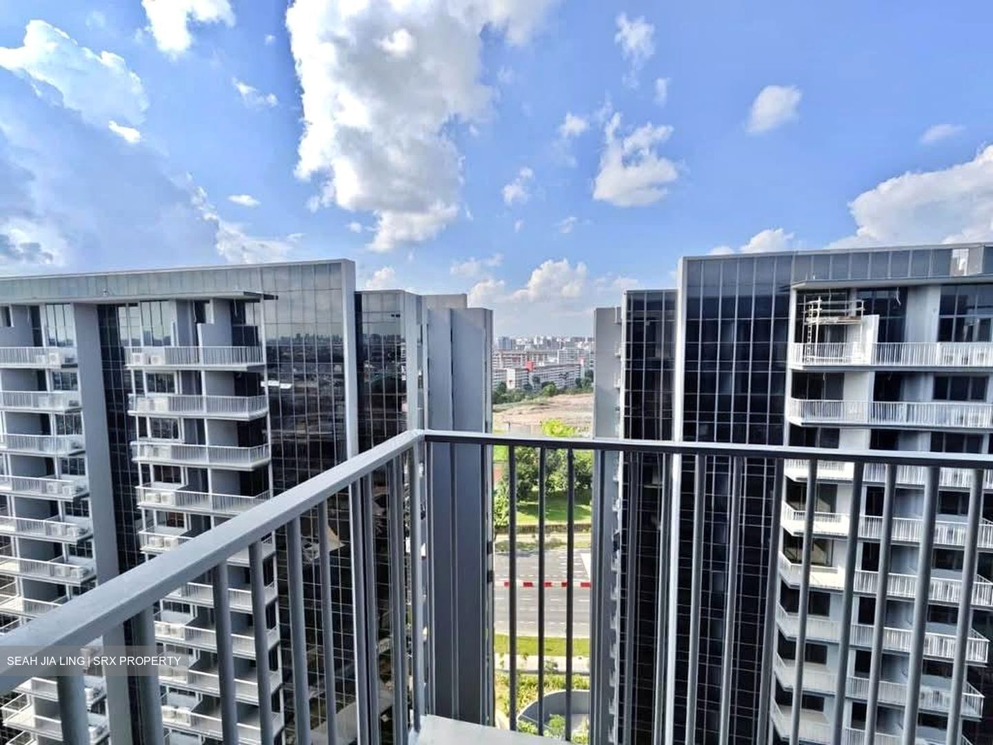 The Florence Residences (D19), Apartment #570113411